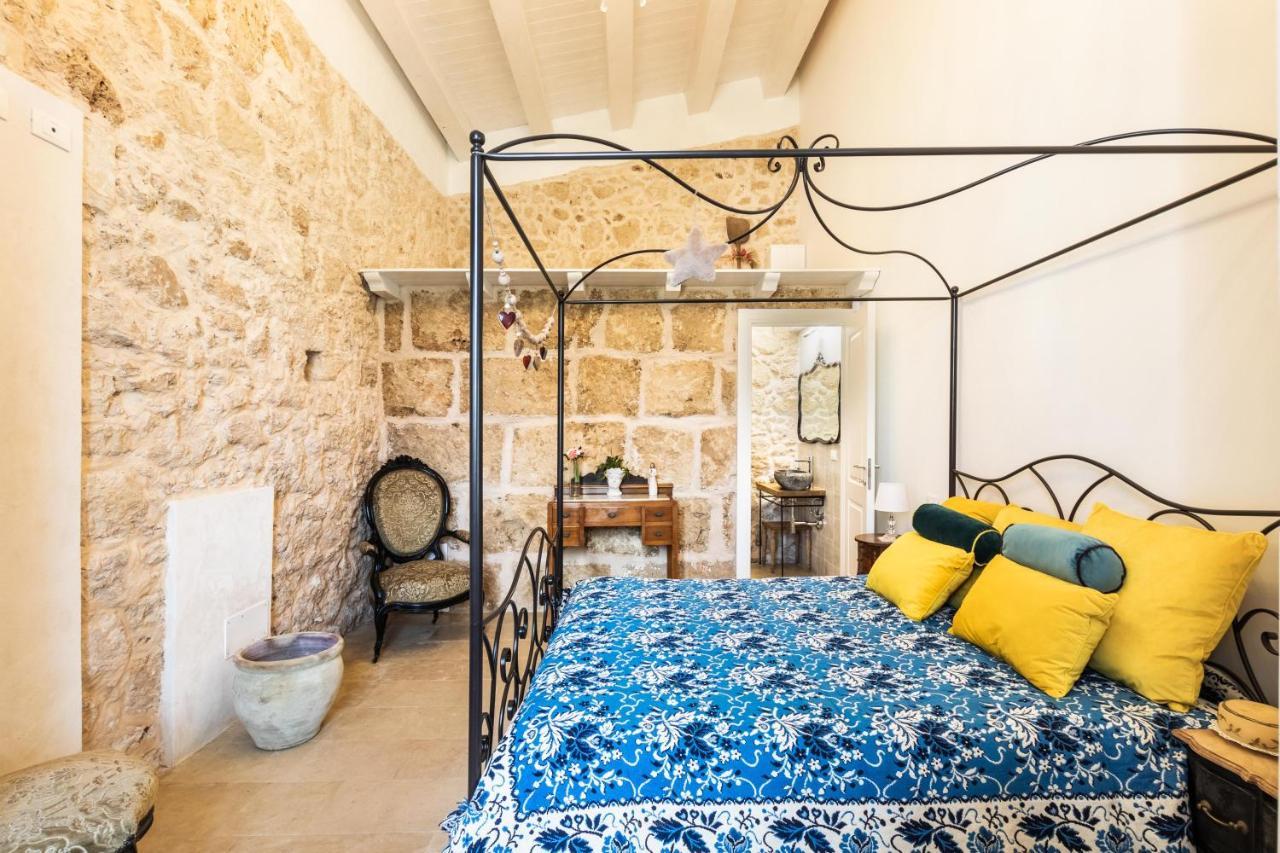 Michael Garden Bed and Breakfast Noto Eksteriør billede