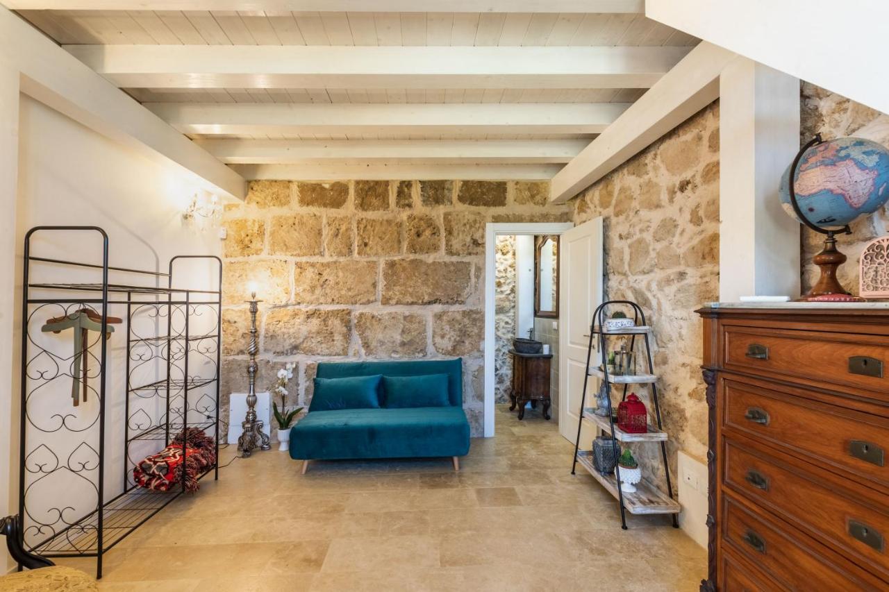 Michael Garden Bed and Breakfast Noto Eksteriør billede