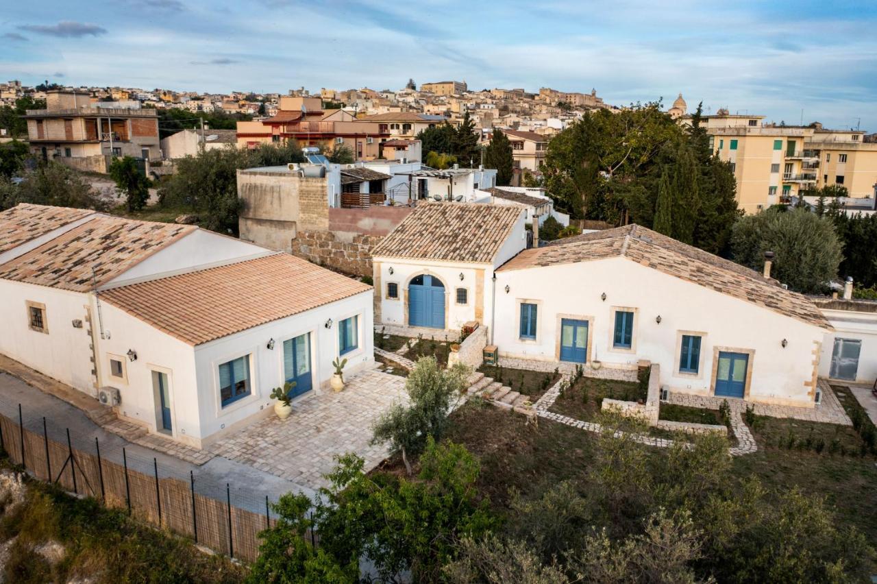Michael Garden Bed and Breakfast Noto Eksteriør billede